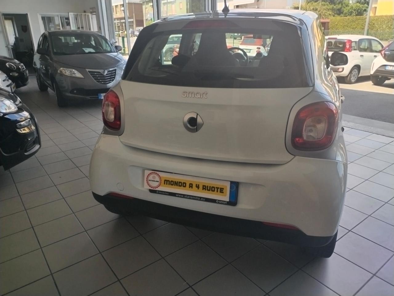 Smart ForFour 70 1.0 Passion