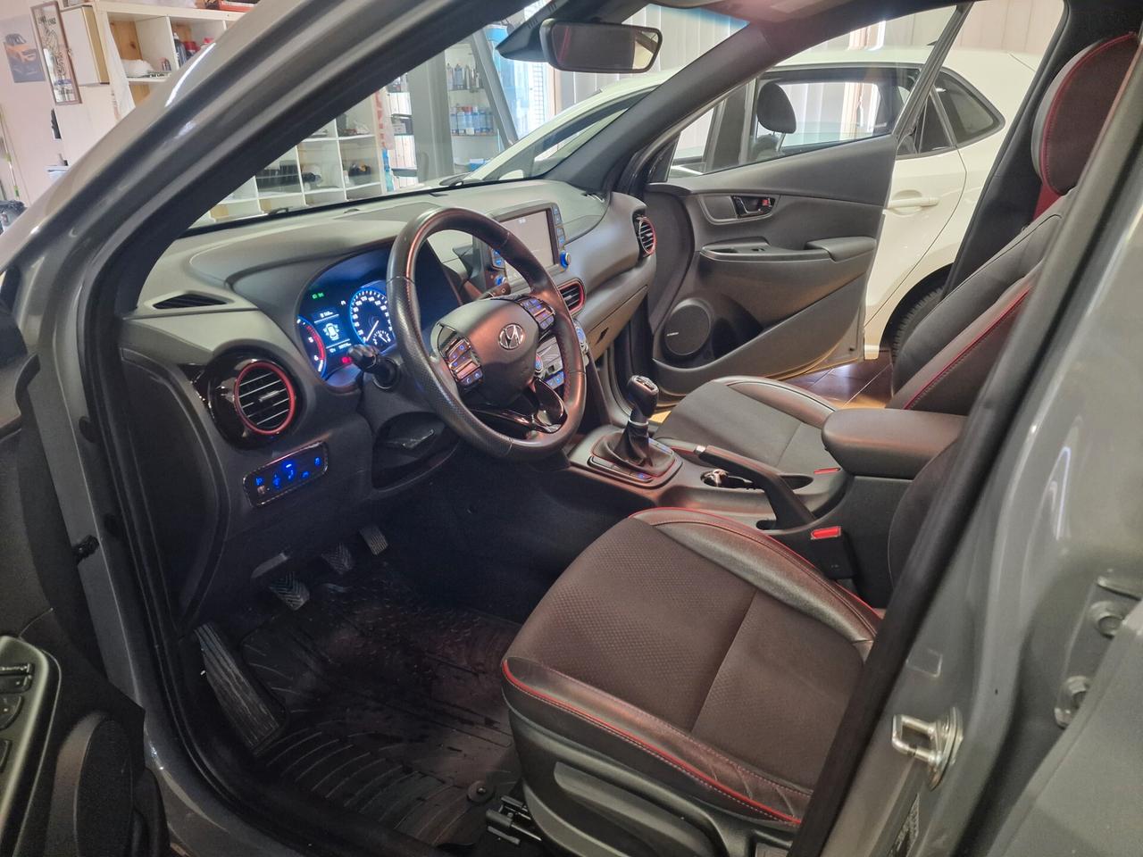 Hyundai Kona 1.6 CRDI 115 CV Exellence, 149 mila chilometri ok neopatentati