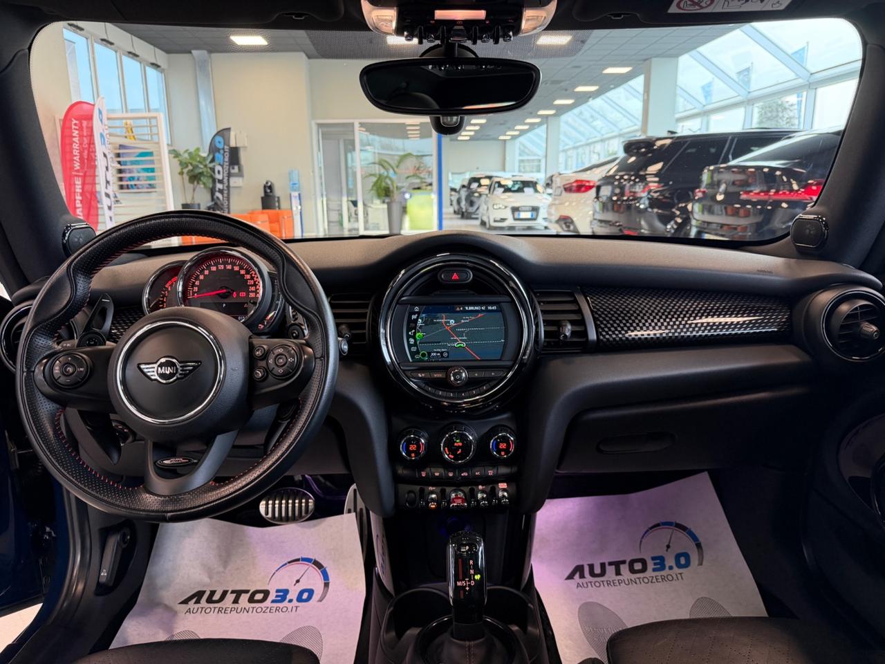 Mini 2.0 John Cooper Works auto