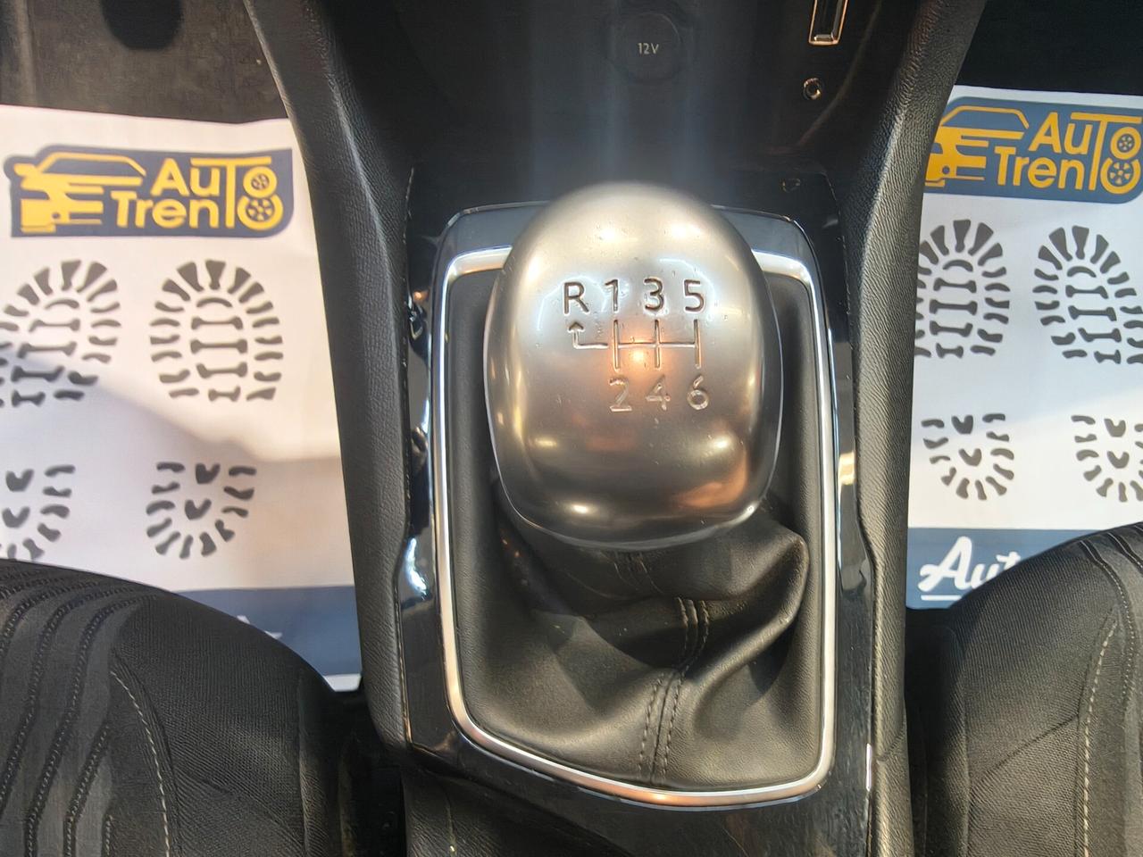 Peugeot 308 BlueHDi 120 S&S EAT6 SW Allure