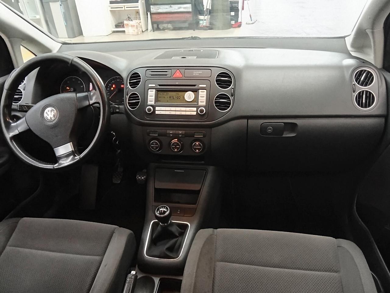 Volkswagen Golf Plus 1.6 BZ/75 KW/Comfortline MULTISPAZIO