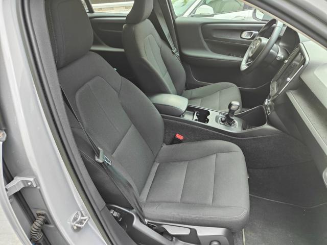 VOLVO XC40 T2 Essential