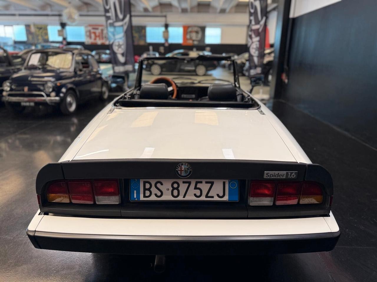 Alfa Romeo Duetto Spider 1.6