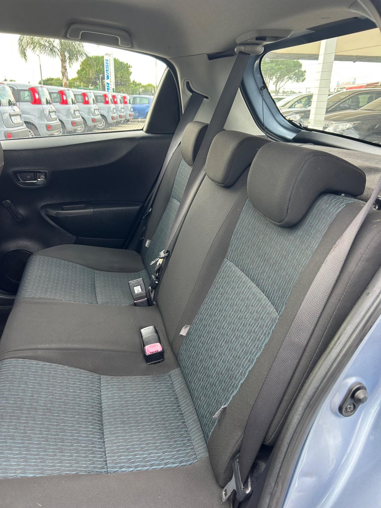 Toyota Yaris 1.4 D-4D 5 porte Lounge