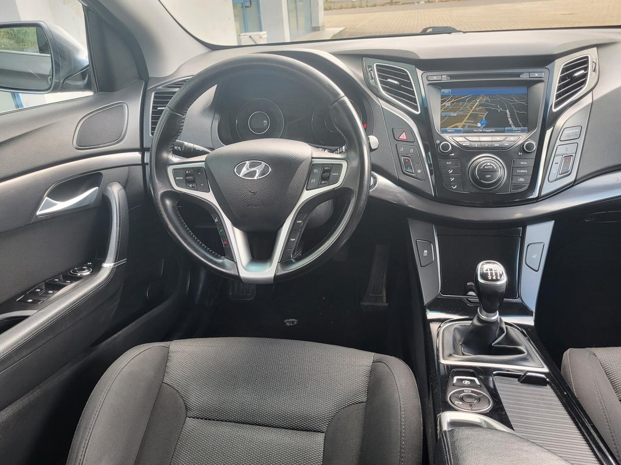 Hyundai i40 Wagon 1.7 CRDi 141 CV 7DCT Comfort