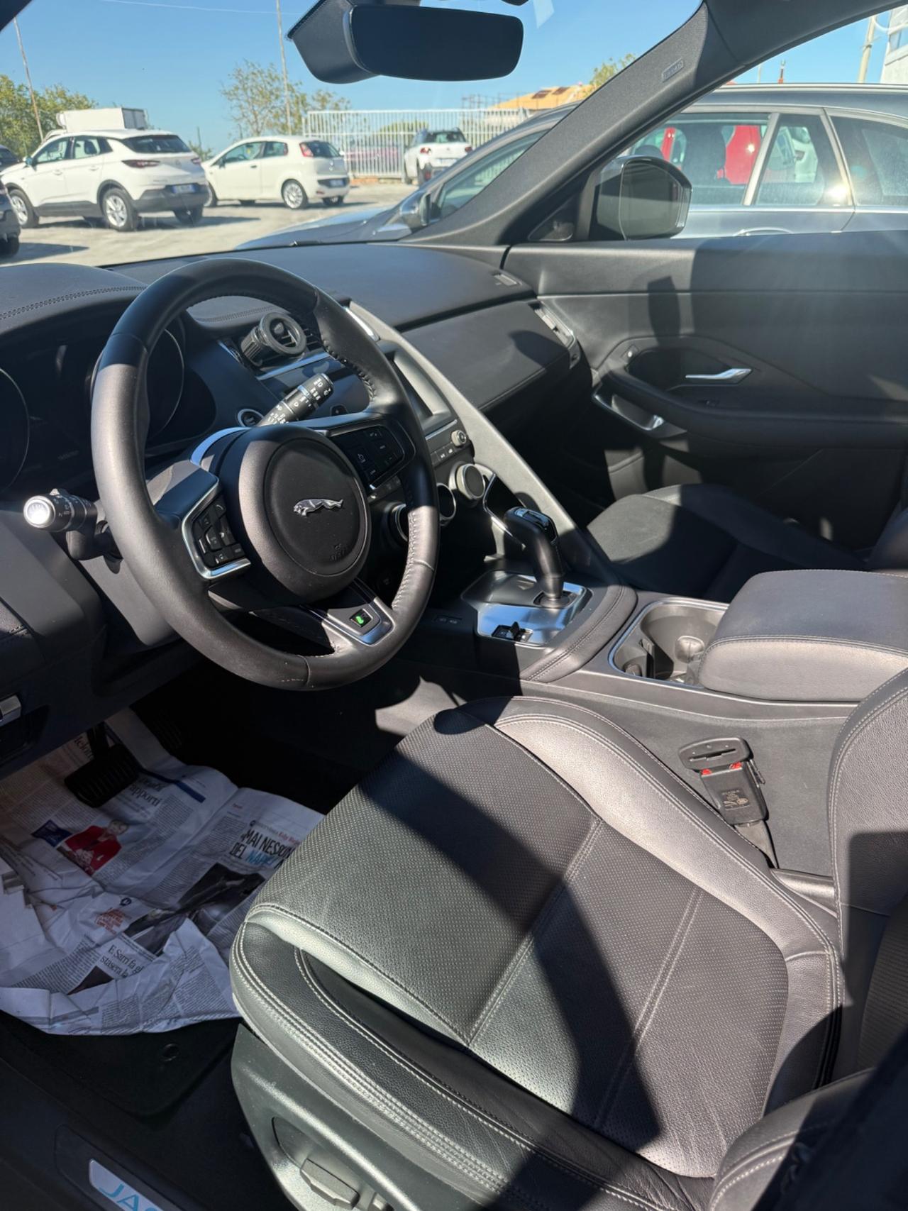 Jaguar E-Pace 2.0D 150 CV AWD R-Dynamic S