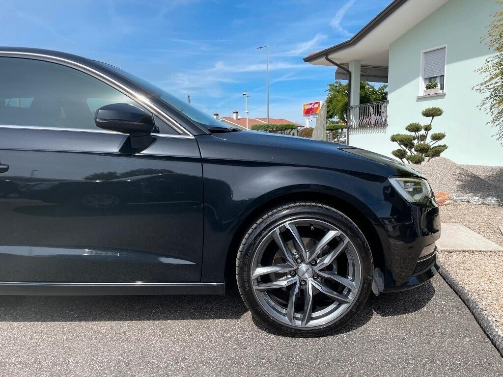 Audi A3 SPB 2.0 TDI Ambition 150cv