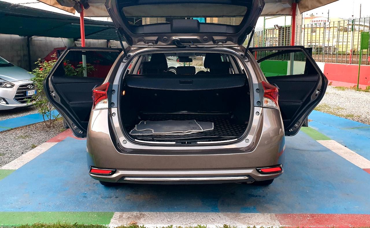 TOYOTA AURIS 1.8 BENZINA/HYBRID GARANZIA DI CASA TOYOTA