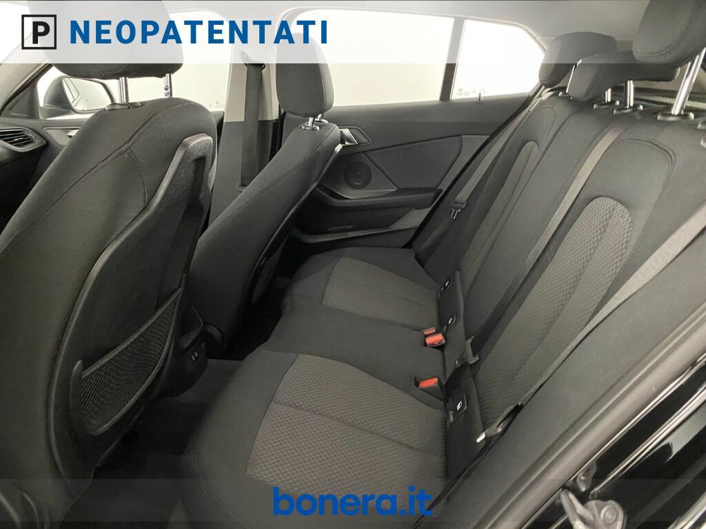 BMW Serie 1 5 Porte 116 d SCR Advantage DCT