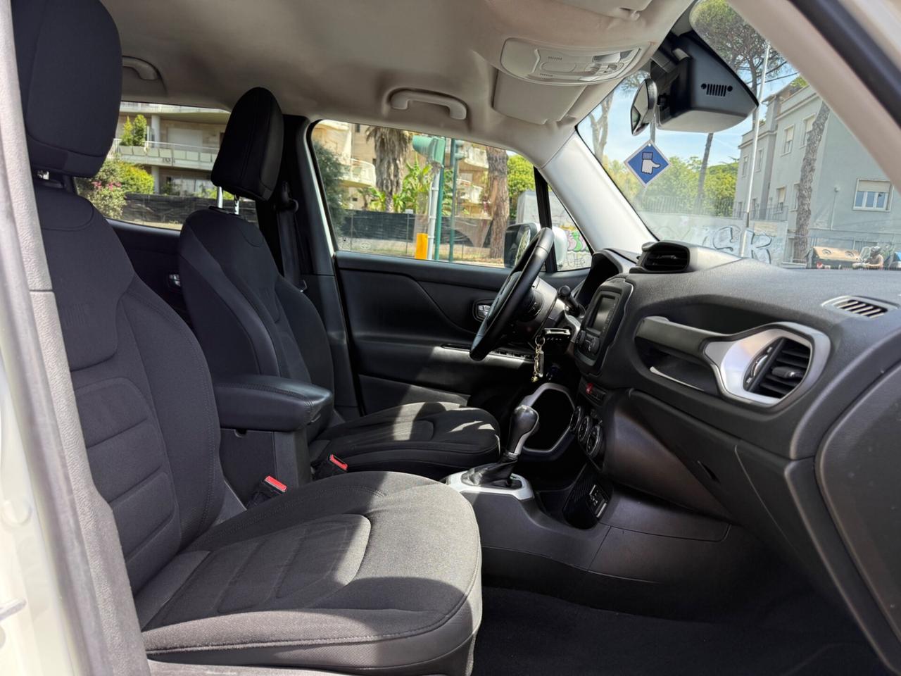 Jeep Renegade 1.6 Mjt DDCT 120 CV Limited