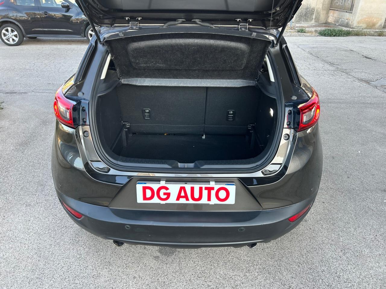 Mazda CX-3 1.5 Diesel 105 cv 2016 Navig retroc