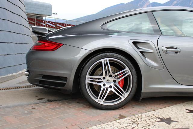 PORSCHE 911 Turbo Coupé 46357KM!!