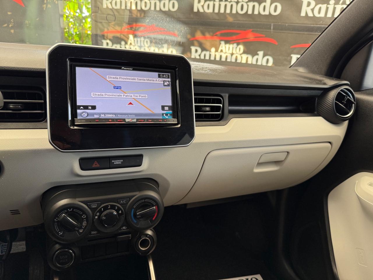 Suzuki Ignis 1.2 Dualjet Top