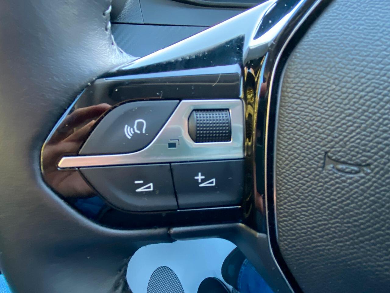 Peugeot 208 PureTech 100 Stop&Start 5 porte Active