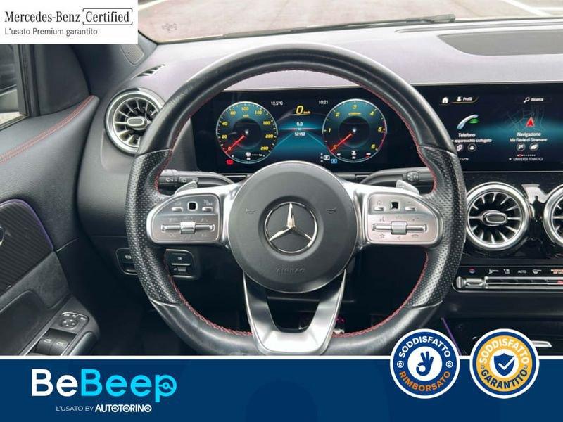 Mercedes-Benz GLA 200 D PREMIUM 4MATIC AUTO