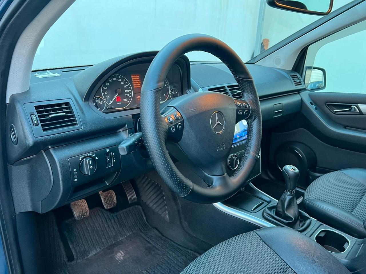 MERCEDES-BENZ CLASSE A 180 2.0 CDI 110CV 2012!!! PREMIUM !!!