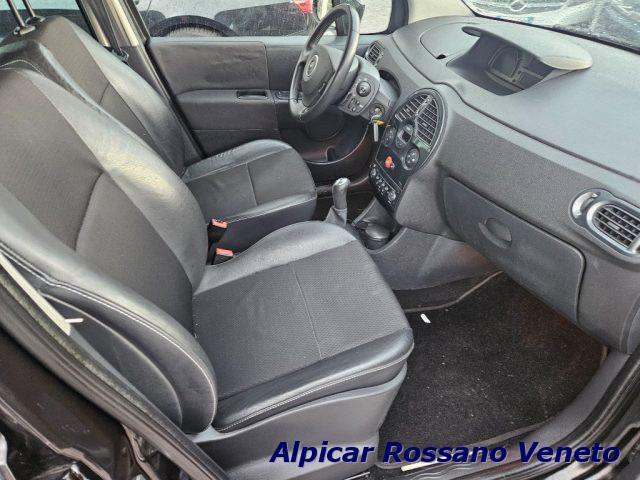 RENAULT Grand Modus 1.2 16V TCE Night&Day