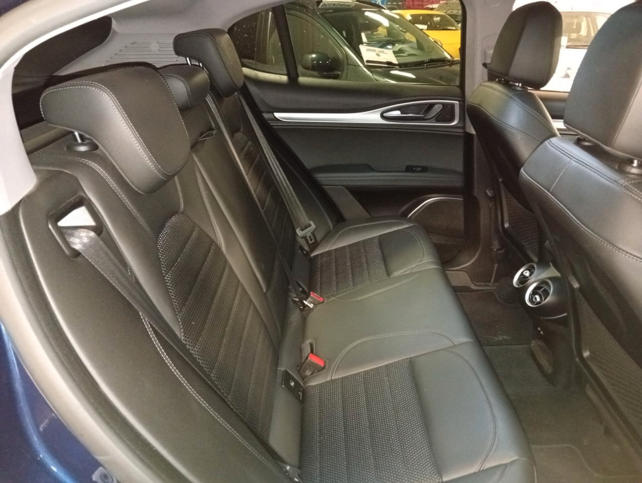 Alfa Romeo Stelvio 2.2 Turbodiesel 210 CV AT8 Q4 Executive