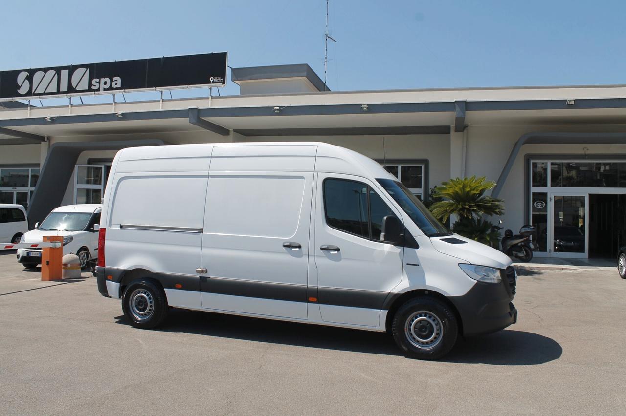 Mercedes-benz eSprinter Furgone 41 kWh L2H2