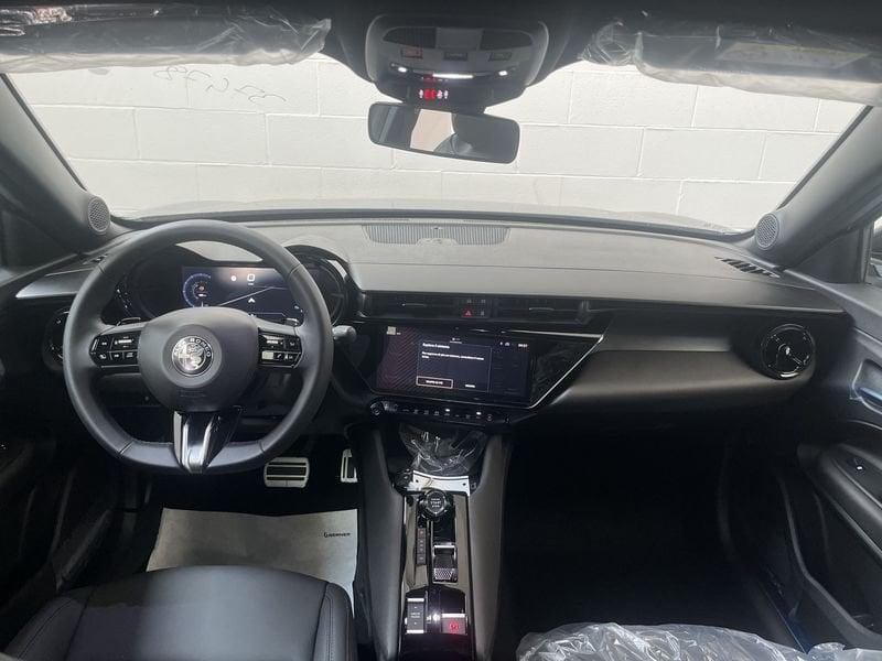 Alfa Romeo Junior 1.2 136 CV Hybrid eDCT6 Speciale