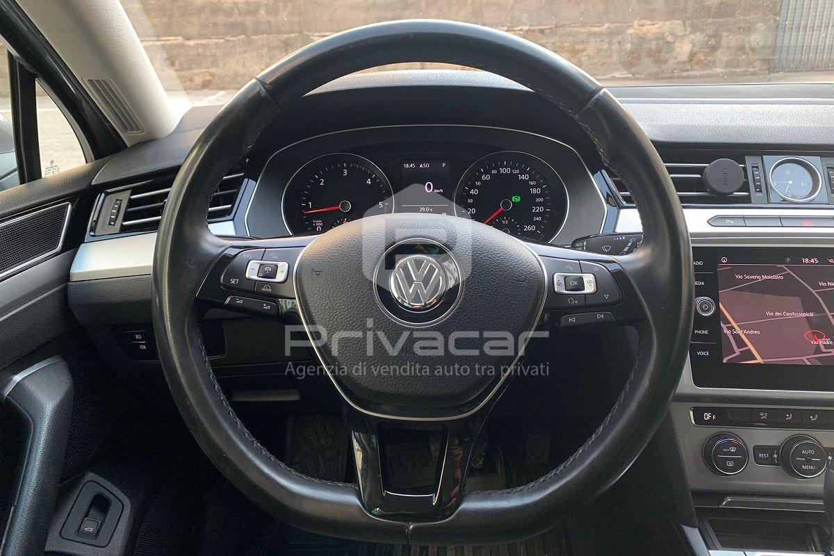 VOLKSWAGEN Passat Variant 1.6 TDI SCR DSG Business BMT