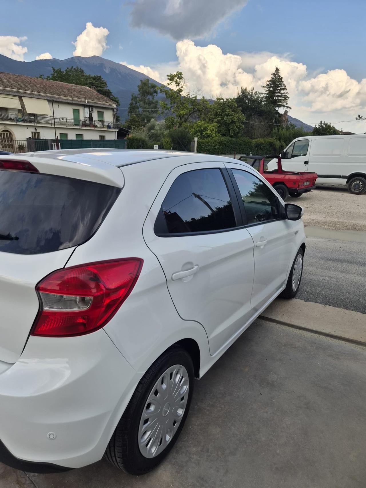 Ford Ka 1.2 Ti-VCT 85CV Black & White - garantita 12 mesi
