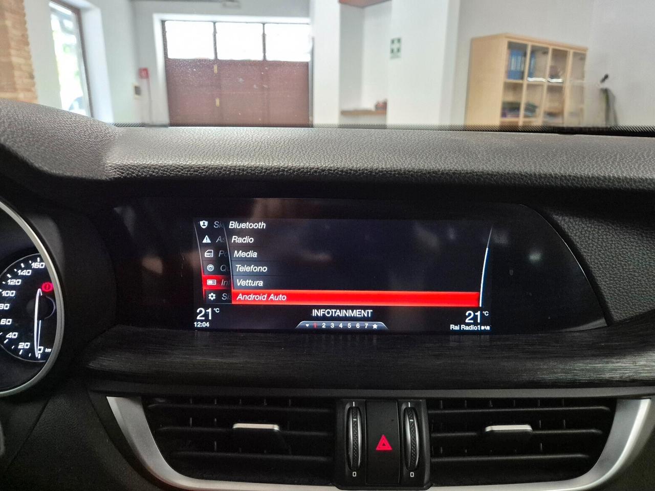 Alfa Romeo Stelvio 2.2 Turbodiesel 160 CV AT8 RWD Sport-Tech