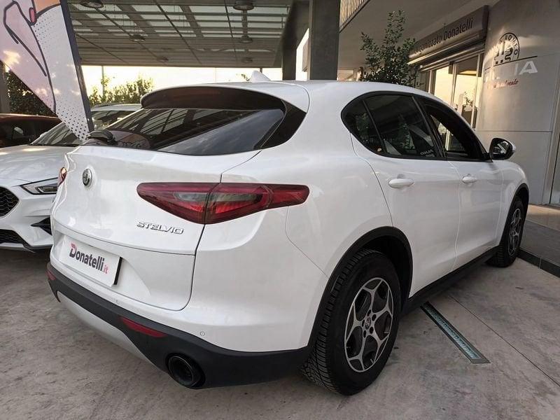 Alfa Romeo Stelvio 2.2 Turbo Diesel 190CV AT8 Q4 Business