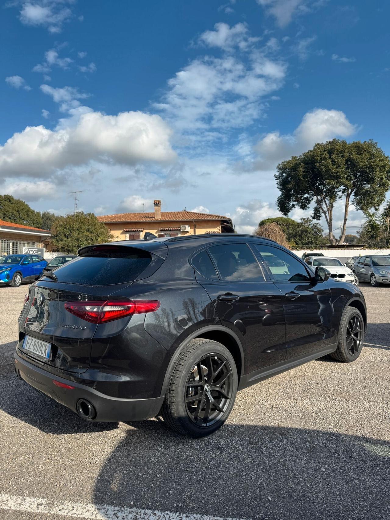 Alfa Romeo Stelvio 2.2 Turbodiesel 210 CV AT8 Q4 B-Tech