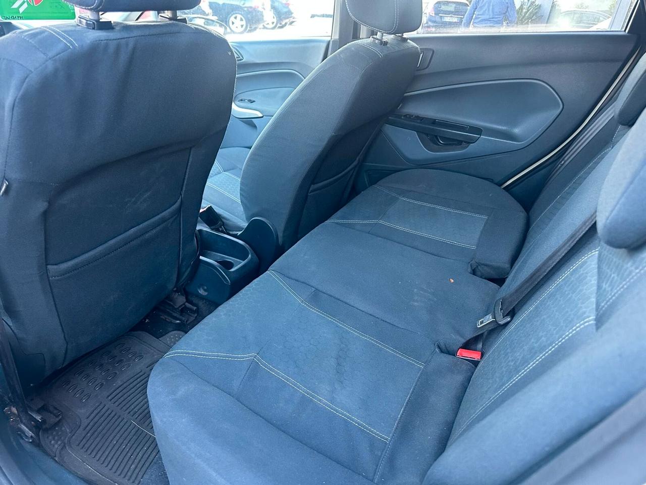 Ford Fiesta 1.4 TDCi 5p. Titanium NEOPATENTATI
