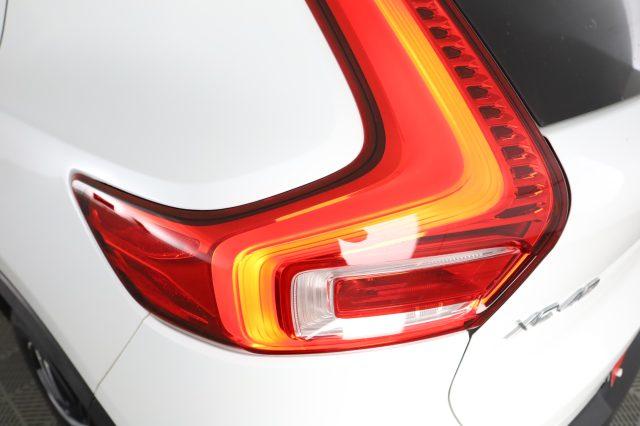 VOLVO XC40 XC40 D4 AWD Geartronic R-Design