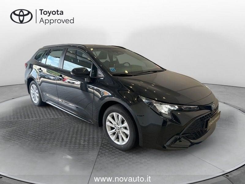 Toyota Corolla Active 2.0 Hybrid Touring Sports
