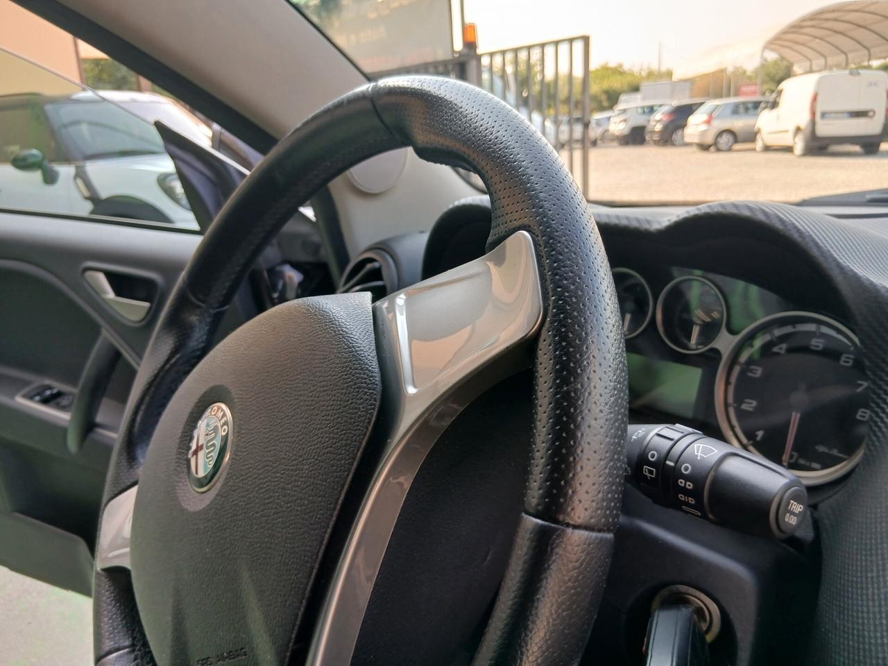 Alfa Romeo MiTo 1.4 78 CV Distinctive