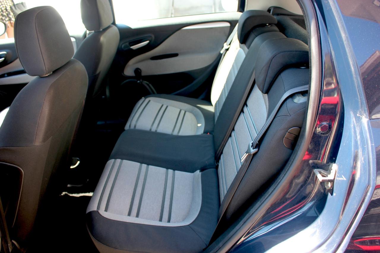 Fiat Punto EVO *PREZZO VERO* 1.3 mjt 75cv 5 PORTE POCHI KM REALI CERTIFICATI GARANZIA 12 MESI TAGLIANDATA NEOPAT OK