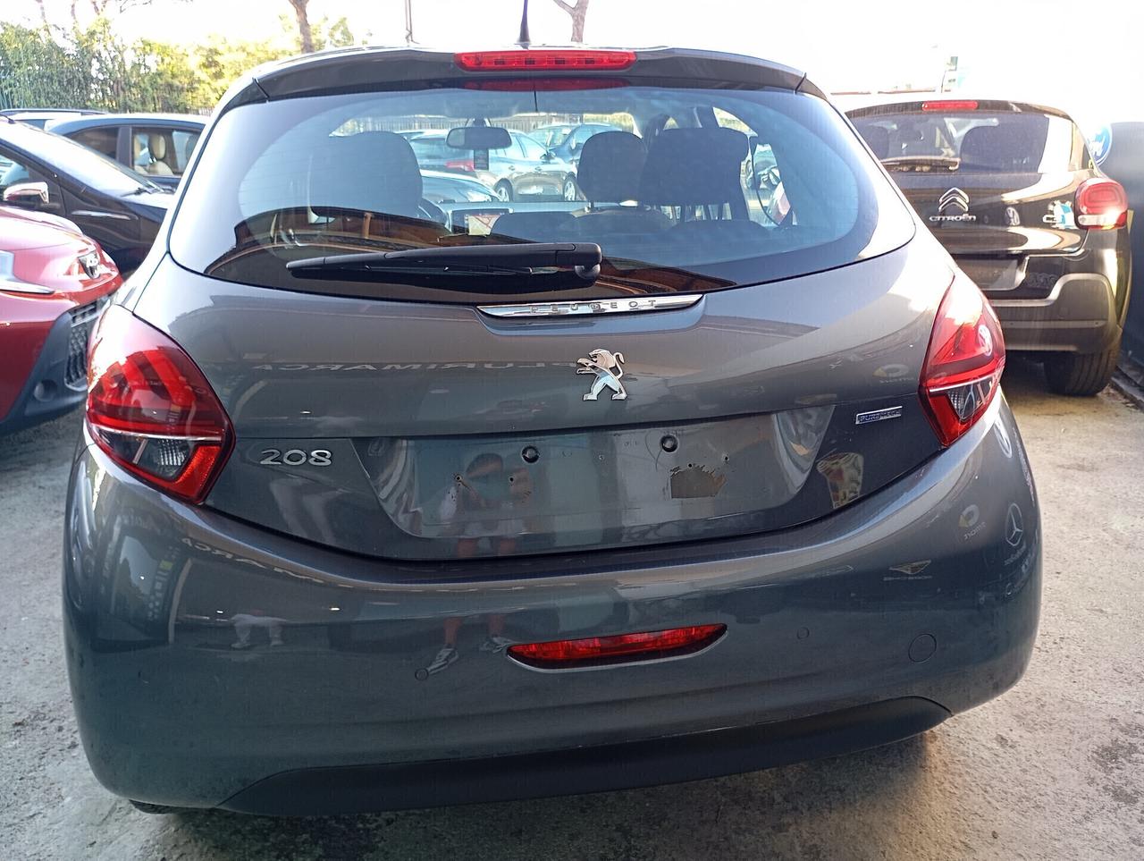 Peugeot 208 5P 1.2 PureTech 82CV Allure