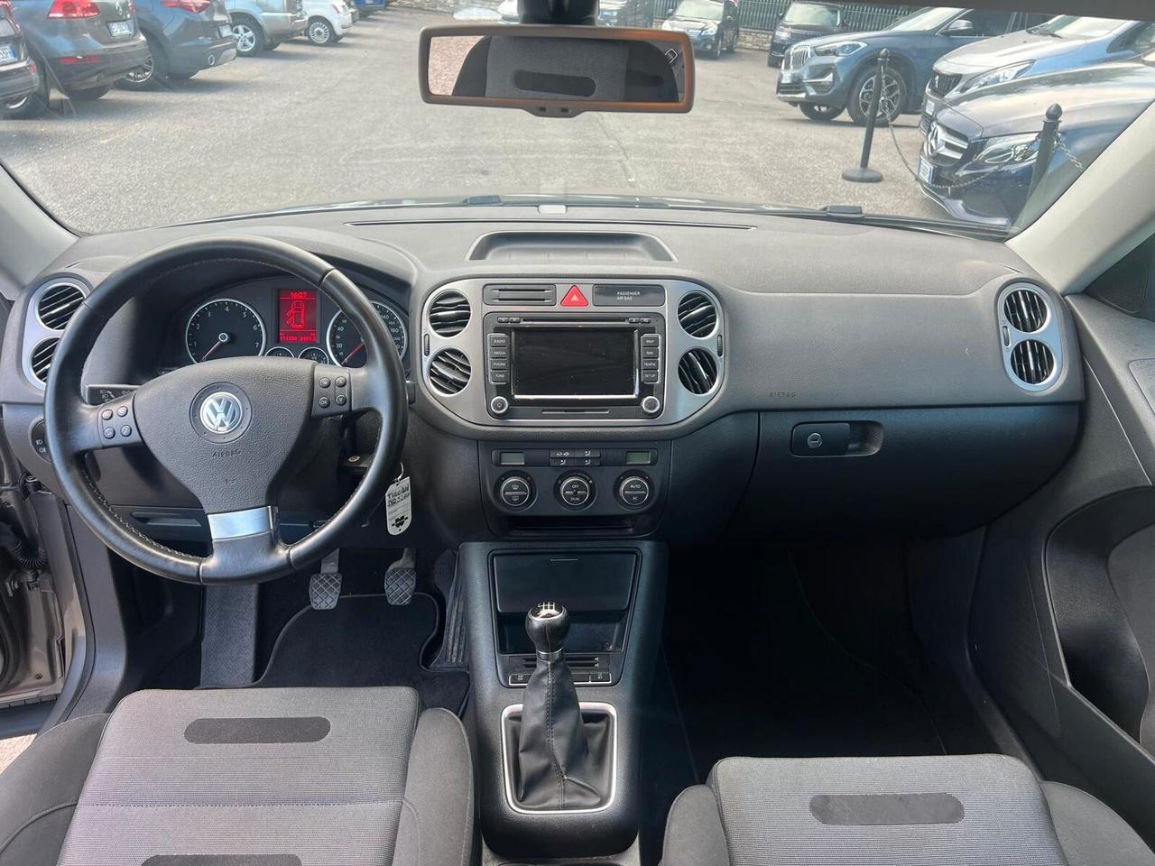 Volkswagen Tiguan 2.0 TSI Sport & Style (18°)
