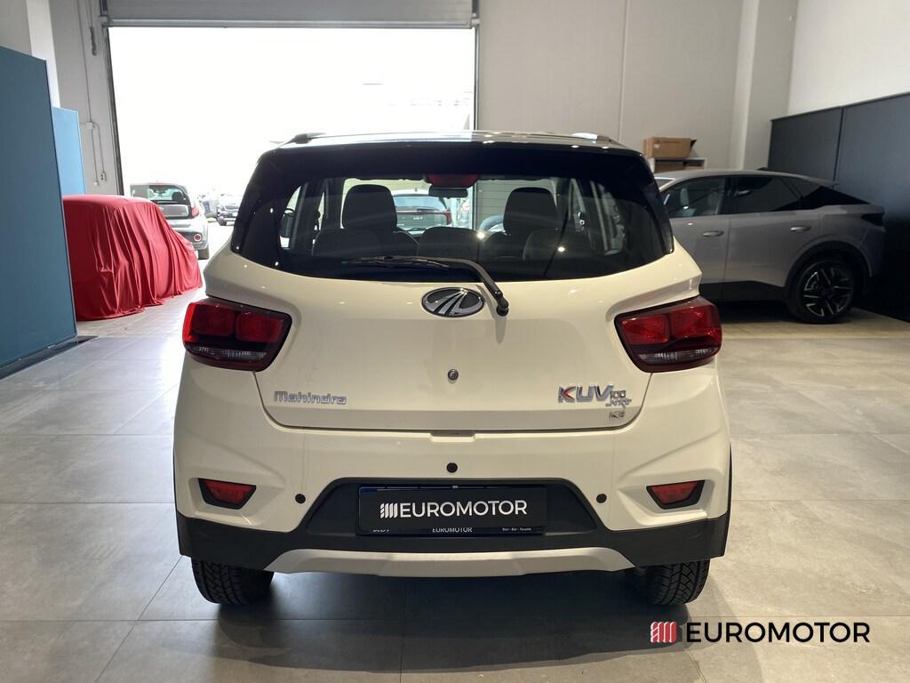 Mahindra KUV100 1.2 K8 FWD