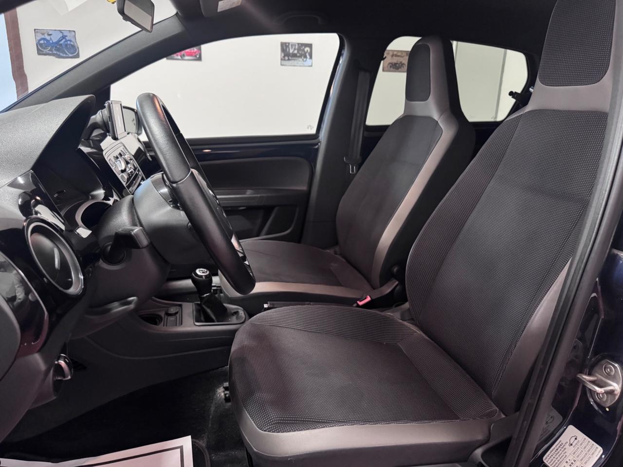 Volkswagen up! 1.0 5p. 50 Kw Metano move
