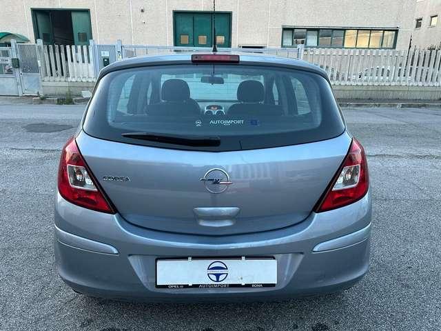 Opel Corsa 1.2 5 porte Cosmo