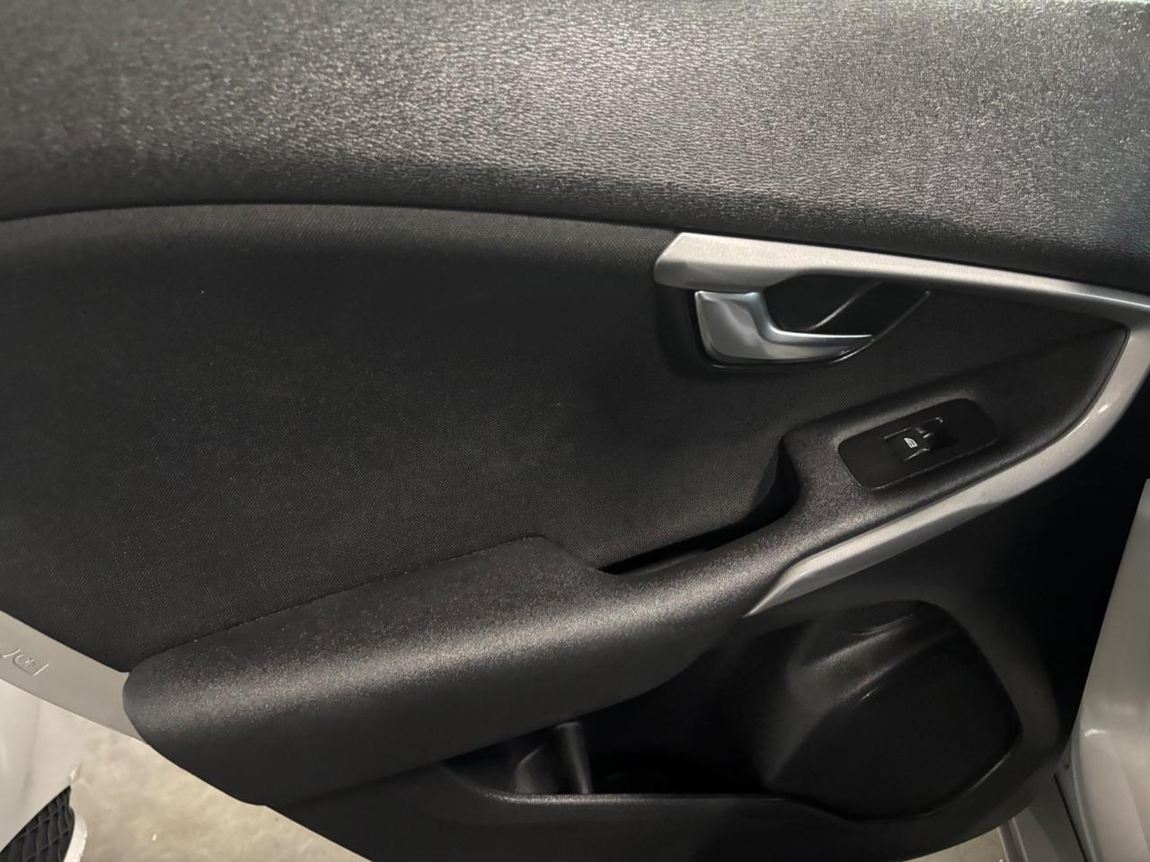 Volvo V40 D2 Geartronic Inscription
