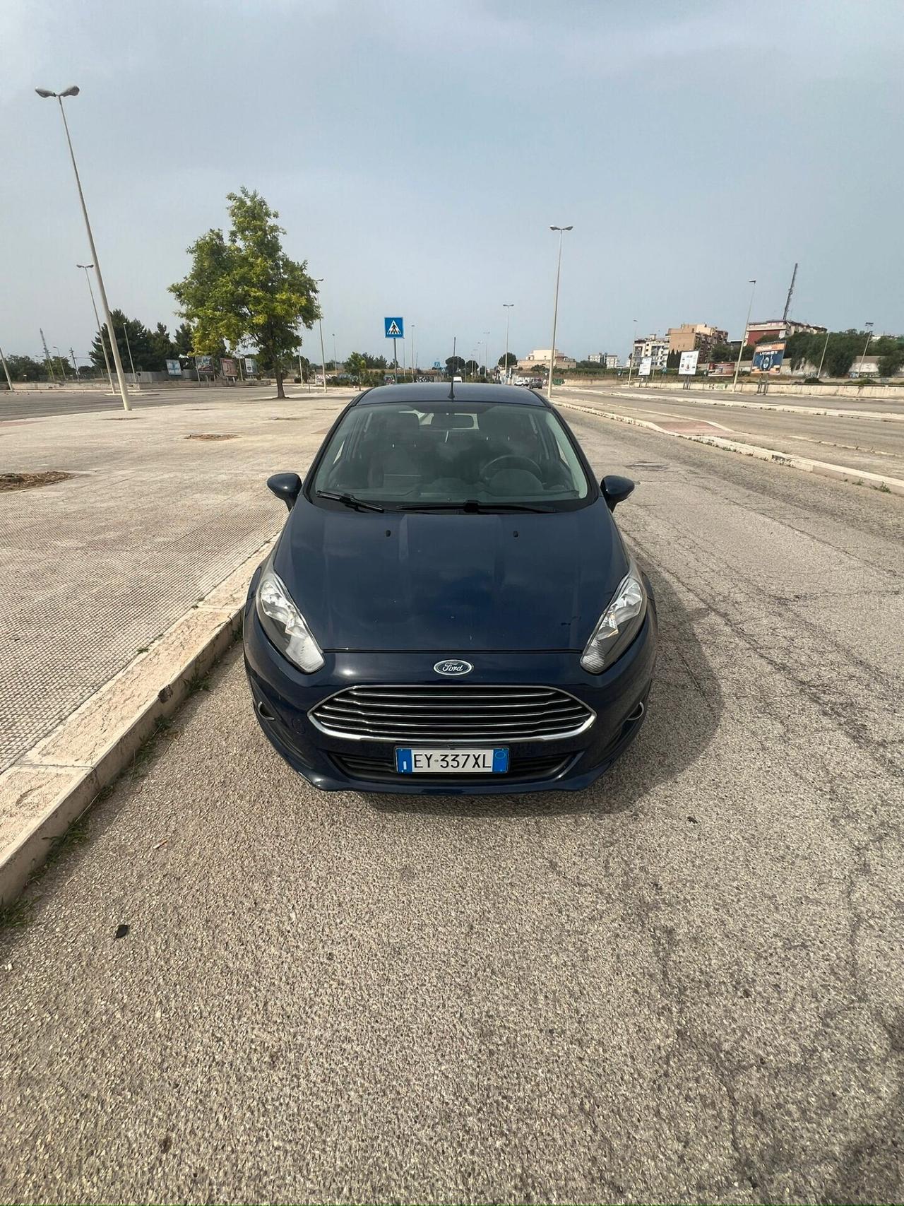 Ford Fiesta 1.4 5 porte Bz.- GPL - 2015