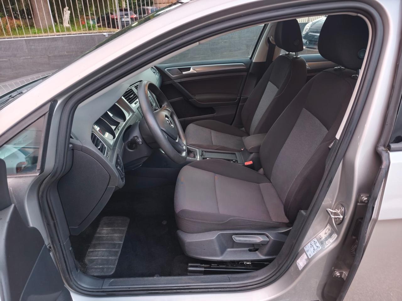 Volkswagen Golf Variant 1.6 TDI STATION WAGON