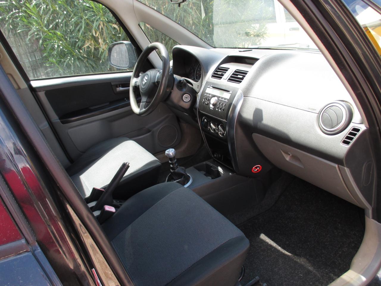 Suzuki SX4 1.6 DDiS 16V Urban Line