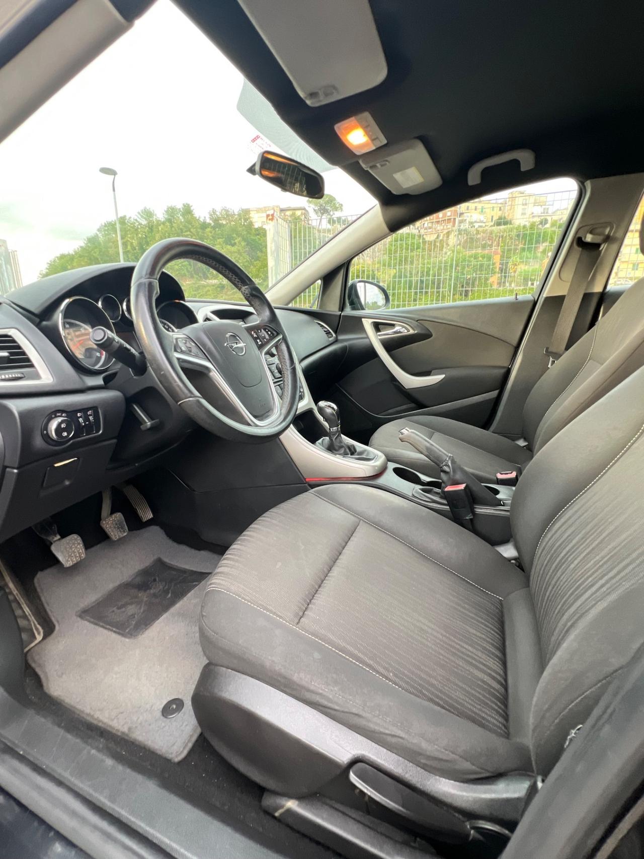 Opel Astra 1.7 CDTI 110CV EcoFLEX S&S 5 porte Cosmo