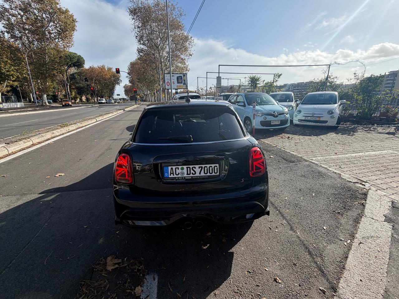 Mini Cooper S 2.0 XL Aut. 5 porte Pdc Navi Pelle