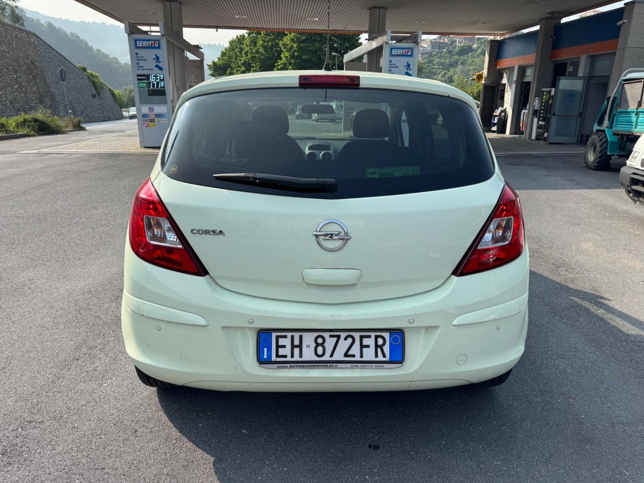 Opel Corsa 1.2 5 porte Cosmo Euro 5 7/2011