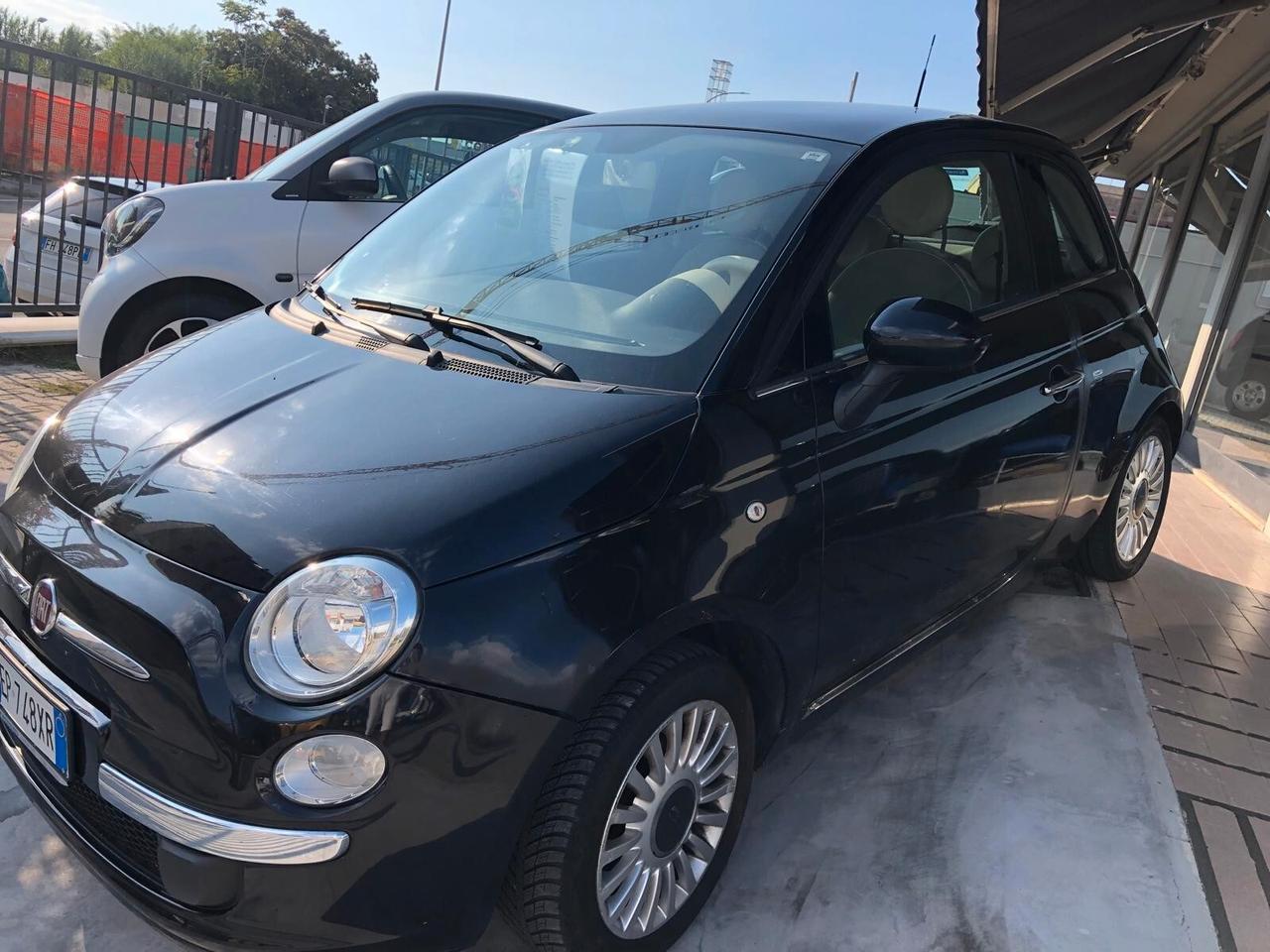 Fiat 500 1.2 GPL Lounge GPL REVISIONATO FINO AL 2035!!! GARANZIA CONFORMGEST 12 MESI RINNOVABILE FINIO A 36 MESII!!!