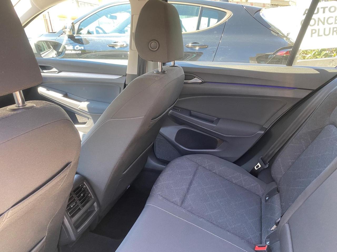 Volkswagen Golf 2.0 TDI 115 CV SCR Life