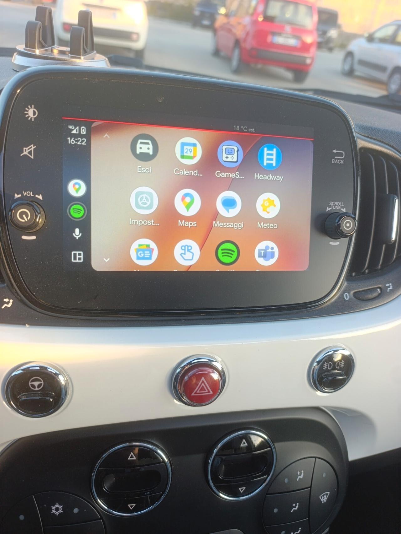 Fiat 500 1.0 Hybrid Dolcevita con tetto apribile