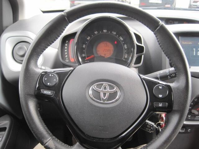 Toyota Aygo 1.0 VVT-i 72 CV 5 porte x-fun